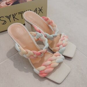 Women’s size 8 open toe heels brand new, original tags and box.